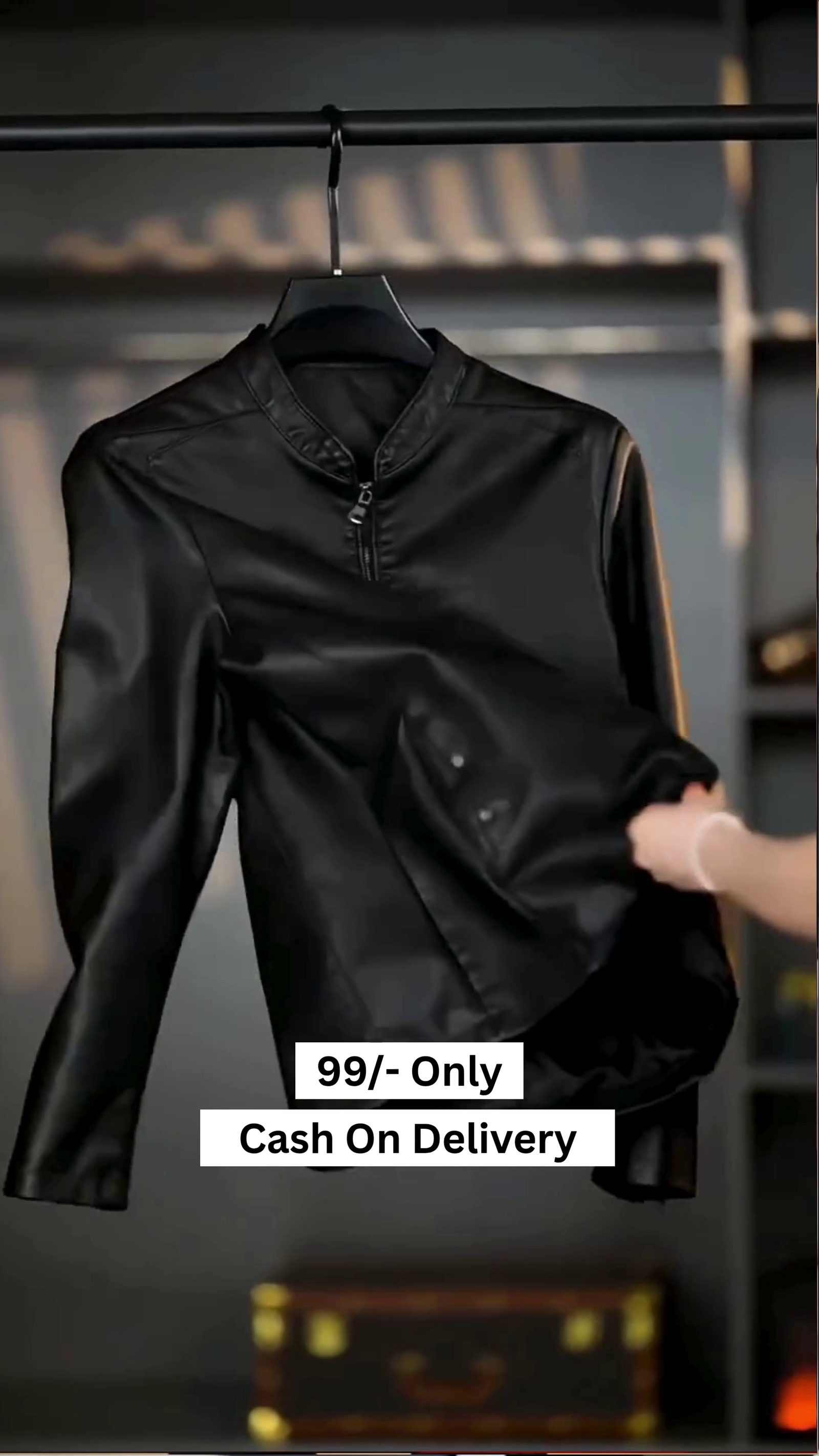 Leather Retail Men's Solid Regular Jacket - Image 4