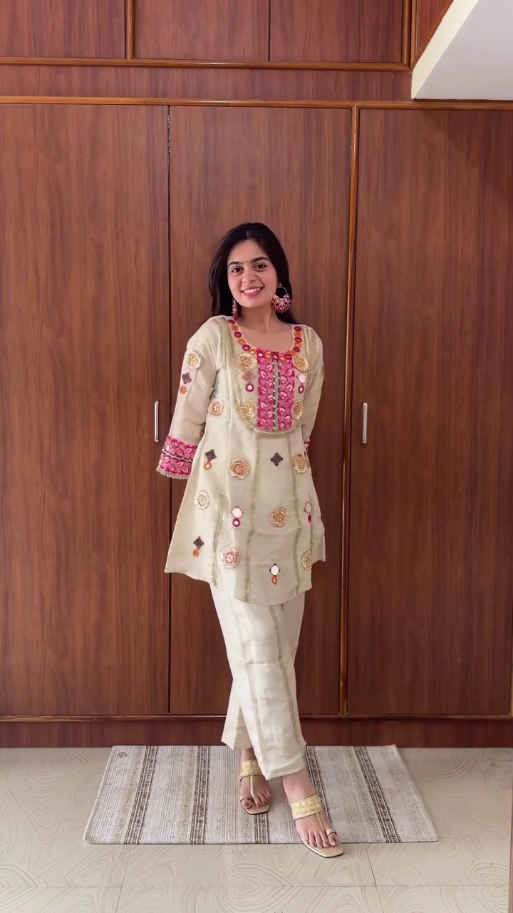PREMIUM TISSUE SILK GOTTA CO-ORD WITH POTLI
